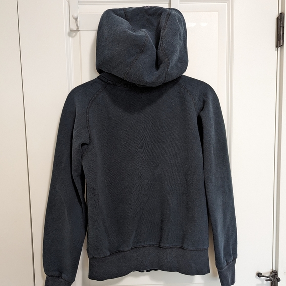 TNA hoodie - Picture 13 of 13